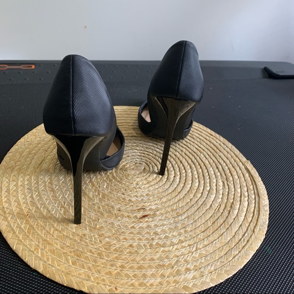 Monika Classy 5’’ Heel Pointy Toe Pumps - Picture 13 of 16